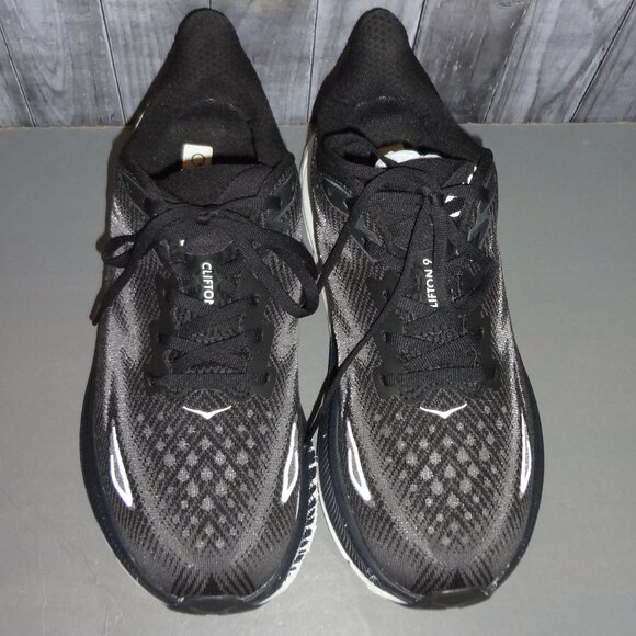 SIZE 8.5. HOKA One One Clifton 9 athletic sneakers shoes. - Picture 2 of 16